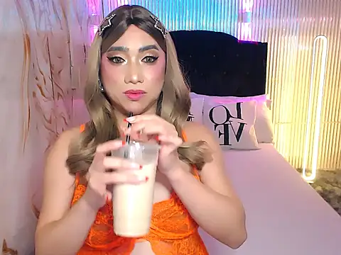 24cmBananaSelfsucker online show from November 23, 2:06 pm