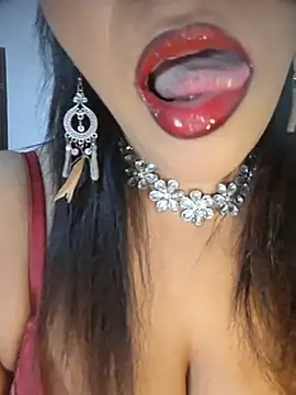 naughtyjaanu online show from July 5, 10:06 pm