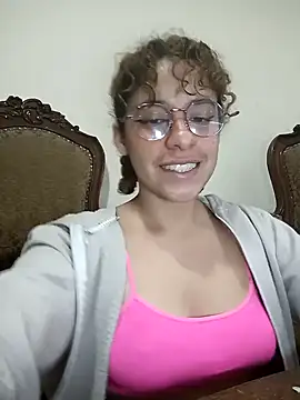 EmmaMelissa0521 online show from December 29, 9:41 pm