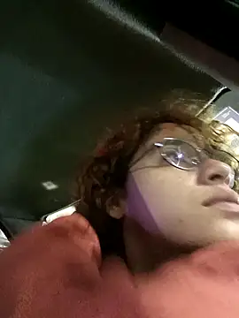 EmmaMelissa0521 online show from January 1, 1:58 am