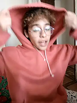 EmmaMelissa0521 online show from January 16, 8:14 pm