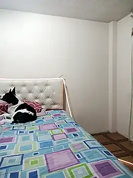 EmmaMelissa0521 online show from January 19, 5:15 am