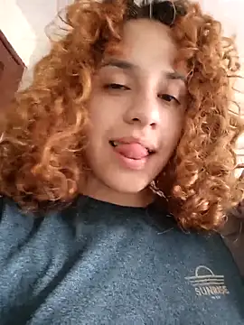 EmmaMelissa0521 online show from October 5, 8:40 pm