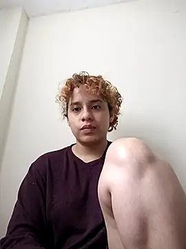 EmmaMelissa0521 online show from October 11, 7:56 pm