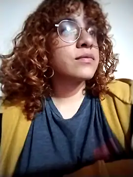 EmmaMelissa0521 online show from October 26, 1:33 am