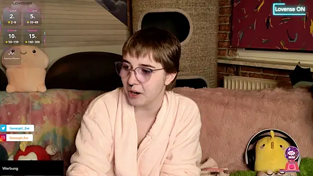 GamerGirl Eve online show from September 11, 7:25 pm