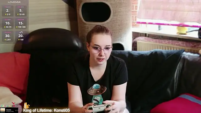 GamerGirl Eve online show from June 14, 5:04 pm