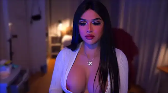 AnneHartx online show from February 20, 9:00 am