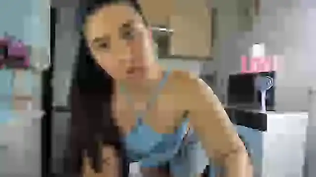 Snapshot of MiaMarrone chatting on June 17, 5:03 pm MiaMarrone online show from June 17, 5:03 pm