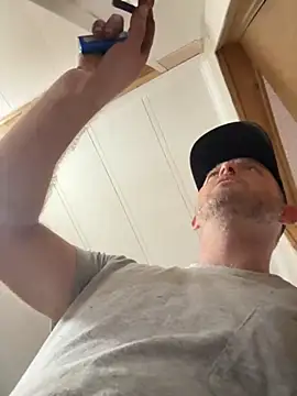 smokeymt420 online show from November 20, 7:24 pm