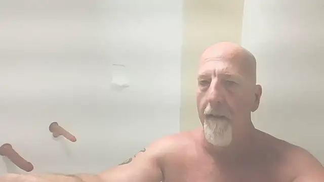 Yankeedave420 online show from June 30, 12:00 am