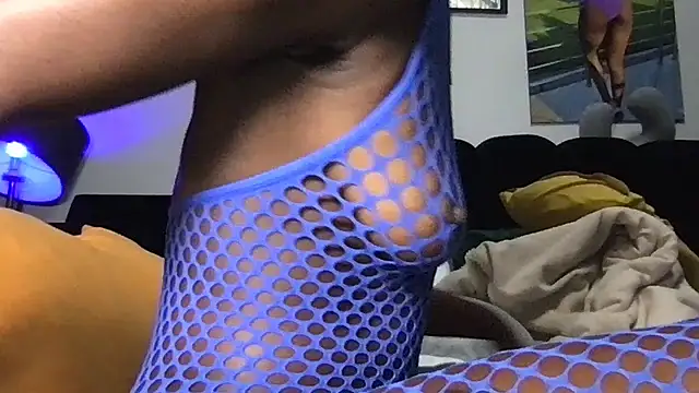 choco petite online show from April 28, 2:38 am