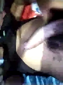 cachondo1610 online show from December 4, 4:11 am