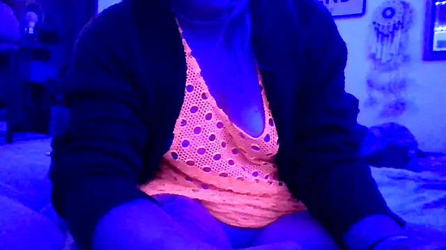 Sassy Savage online show from October 5, 6:39 pm