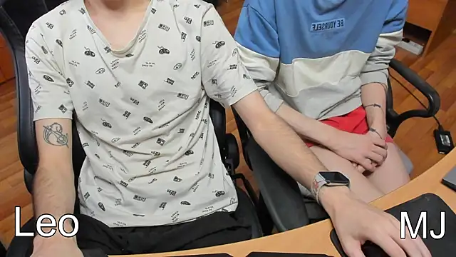 Snapshot of teelimata chatting on February 12, 9:42 am teelimata online show from February 12, 9:42 am