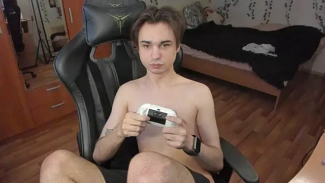 teelimata online show from November 20, 11:10 am