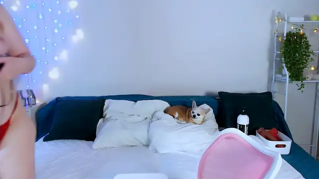 GoddessLara online show from November 10, 4:39 pm