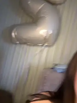 Lisaaan online show from January 9, 9:27 am