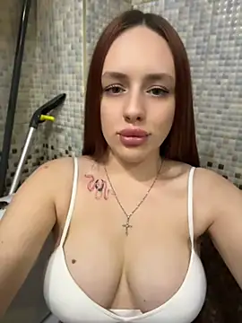 Snapshot of Lisaaan chatting on July 23, 8:34 am Lisaaan online show from July 23, 8:34 am