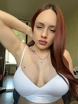 Snapshot of Lisaaan chatting on July 27, 12:56 pm Lisaaan online show from July 27, 12:56 pm