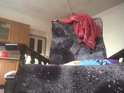 translove online show from March 9, 7:45 am