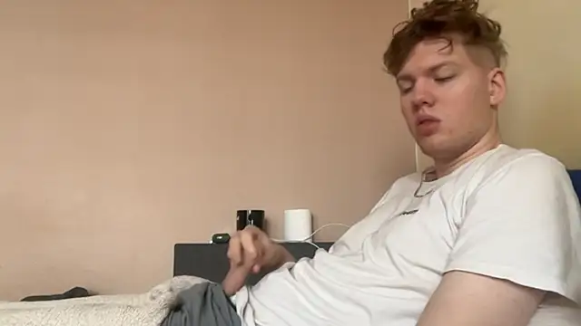 sexybooii6968 online show from November 24, 9:42 am