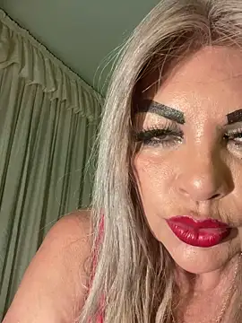 Snapshot of scarlett_sexx69 chatting on January 17, 11:37 am scarlett sexx69 online show from January 17, 11:37 am