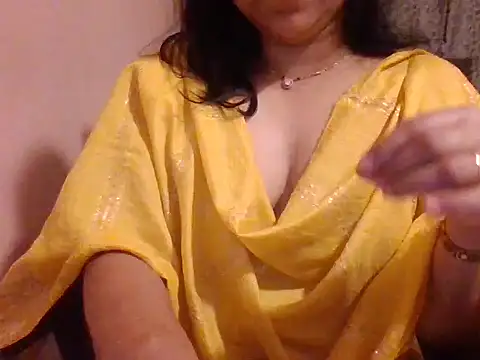 Pinky 4 online show from November 28, 4:42 pm