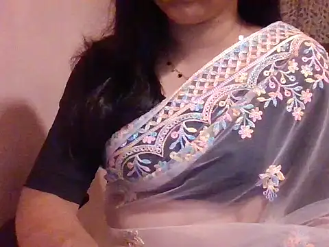 Pinky 4 online show from May 10, 5:51 pm