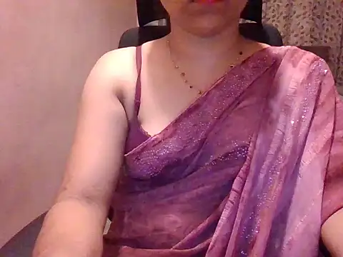Pinky 4 online show from June 8, 5:46 pm