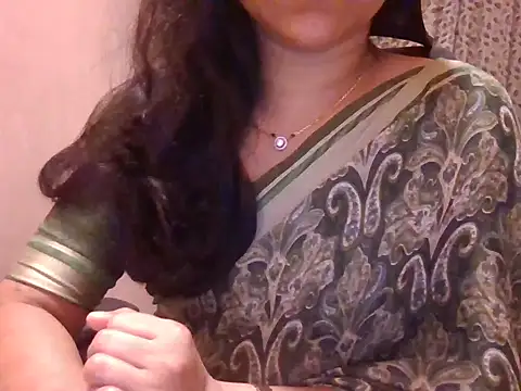 Pinky 4 online show from June 12, 2:27 pm
