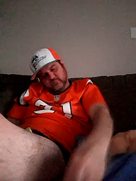 EZYves online show from December 2, 4:09 pm