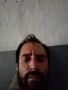 Snapshot of Brhama44 chatting on April 11, 7:29 pm Brhama44 online show from April 11, 7:29 pm