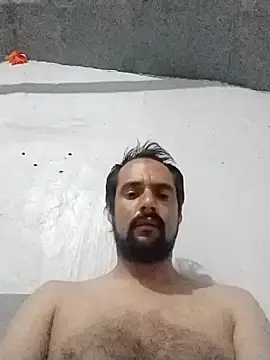 Snapshot of Brhama44 chatting on May 20, 11:27 am Brhama44 online show from May 20, 11:27 am