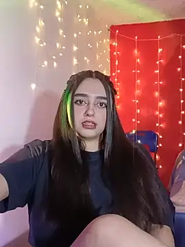 Snapshot of IvonneT chatting on June 4, 10:16 pm IvonneT online show from June 4, 10:16 pm