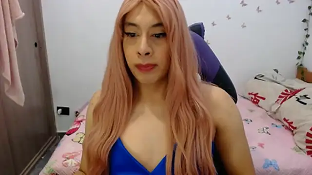 Snapshot of OriannaDomenechi chatting on February 1, 11:03 pm OriannaDomenechi online show from February 1, 11:03 pm