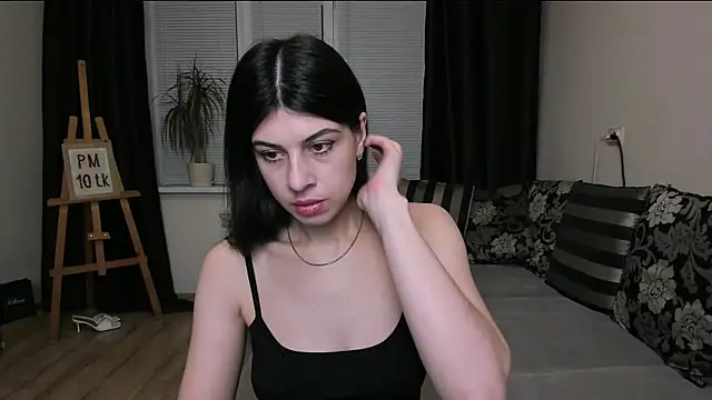 Snapshot of MolagAnna chatting on February 10, 11:20 pm MolagAnna online show from February 10, 11:20 pm