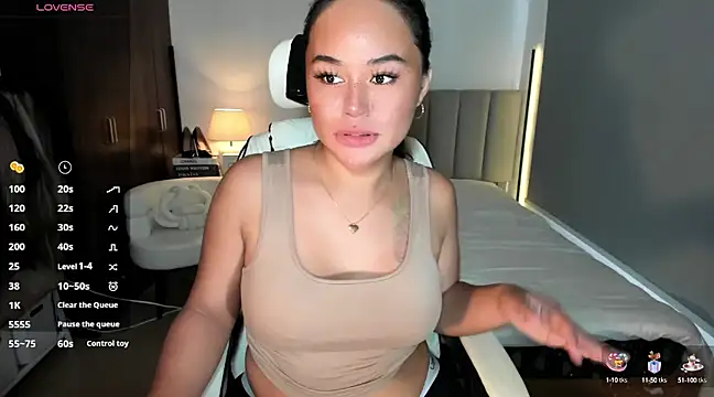 webcumgodess online show from March 9, 12:42 am