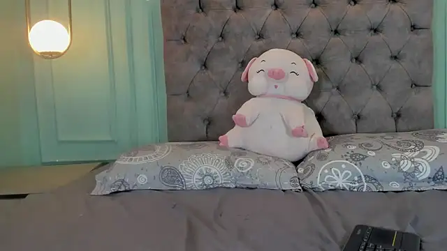 kathe hot online show from February 10, 8:10 pm