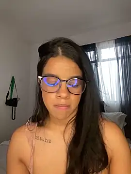 trianawhite online show from February 10, 3:05 pm