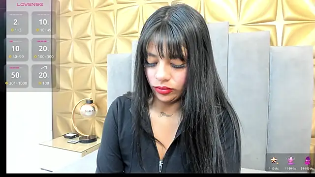 melani dream online show from August 3, 1:38 pm