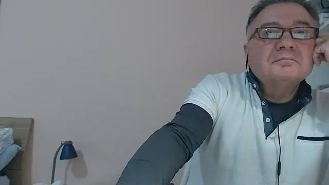 YOU6me online show from February 14, 11:42 am