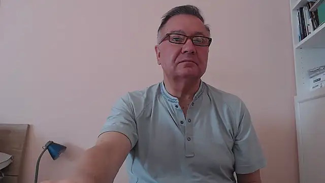 YOU6me online show from September 24, 8:06 am