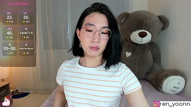 Snapshot of Ren_yoon chatting on May 27, 4:53 am Ren yoon online show from May 27, 4:53 am