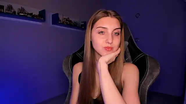 CassiaBlade1 online show from January 7, 7:06 pm