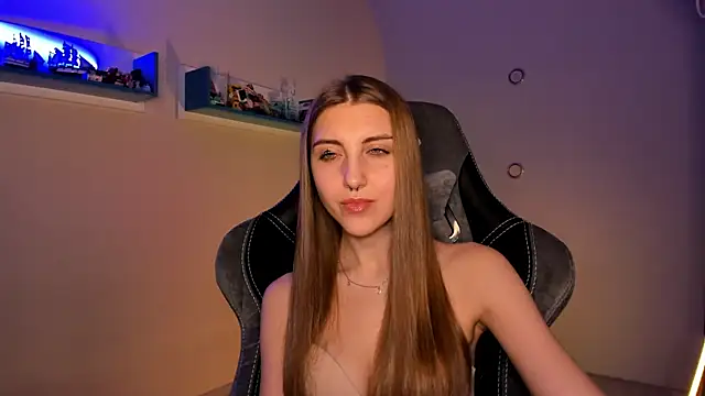 CassiaBlade1 online show from January 15, 7:23 pm