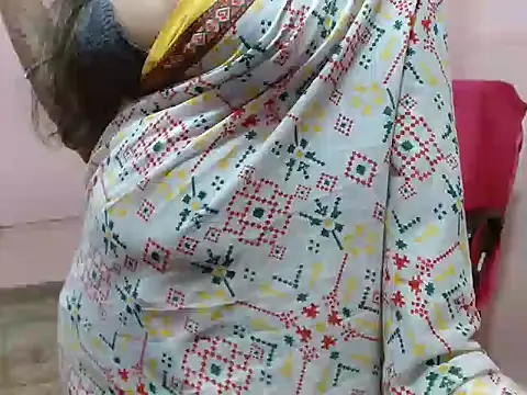 LovingPihu online show from March 1, 8:02 am