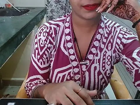 LovingPihu online show from October 15, 5:18 am