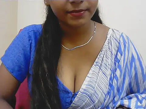Snapshot of LovingPihu chatting on July 28, 12:59 pm LovingPihu online show from July 28, 12:59 pm