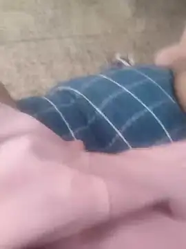 Snapshot of vini4016 chatting on December 20, 6:02 pm vini4016 online show from December 20, 6:02 pm